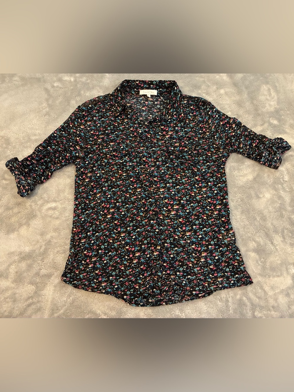 Women’s Eden & Olivia Black Floral Button-Up Blouse/Multicolor Flowers Size M